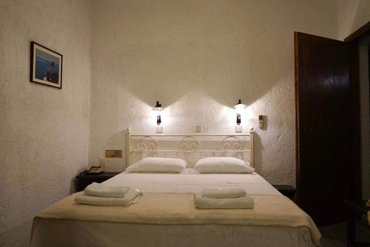 Alexandros Hotel Grikos Bay  Bagian luar foto