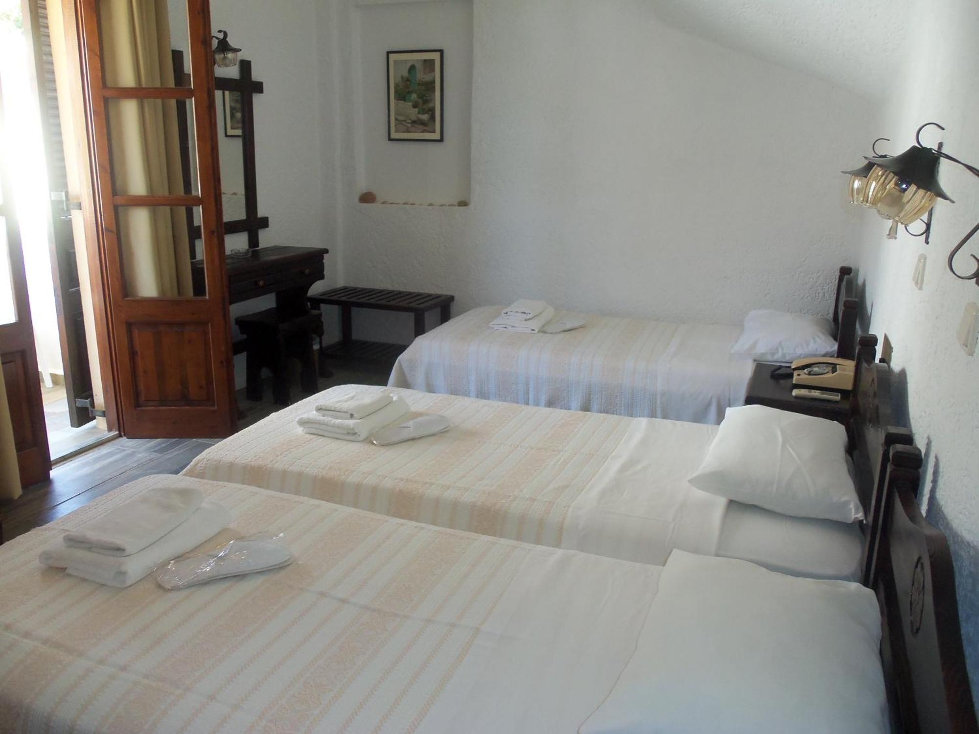 Alexandros Hotel Grikos Bay  Ruang foto