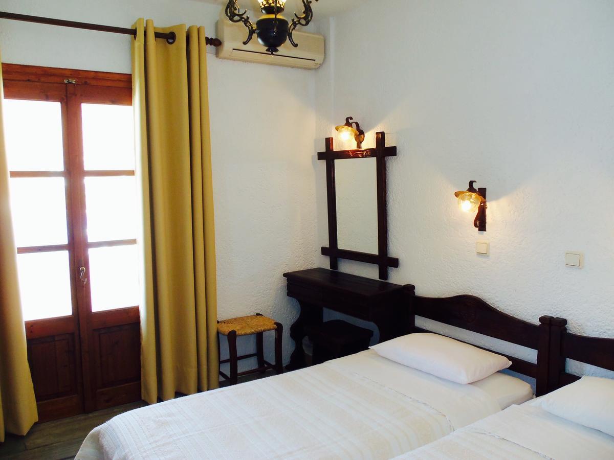 Alexandros Hotel Grikos Bay  Bagian luar foto