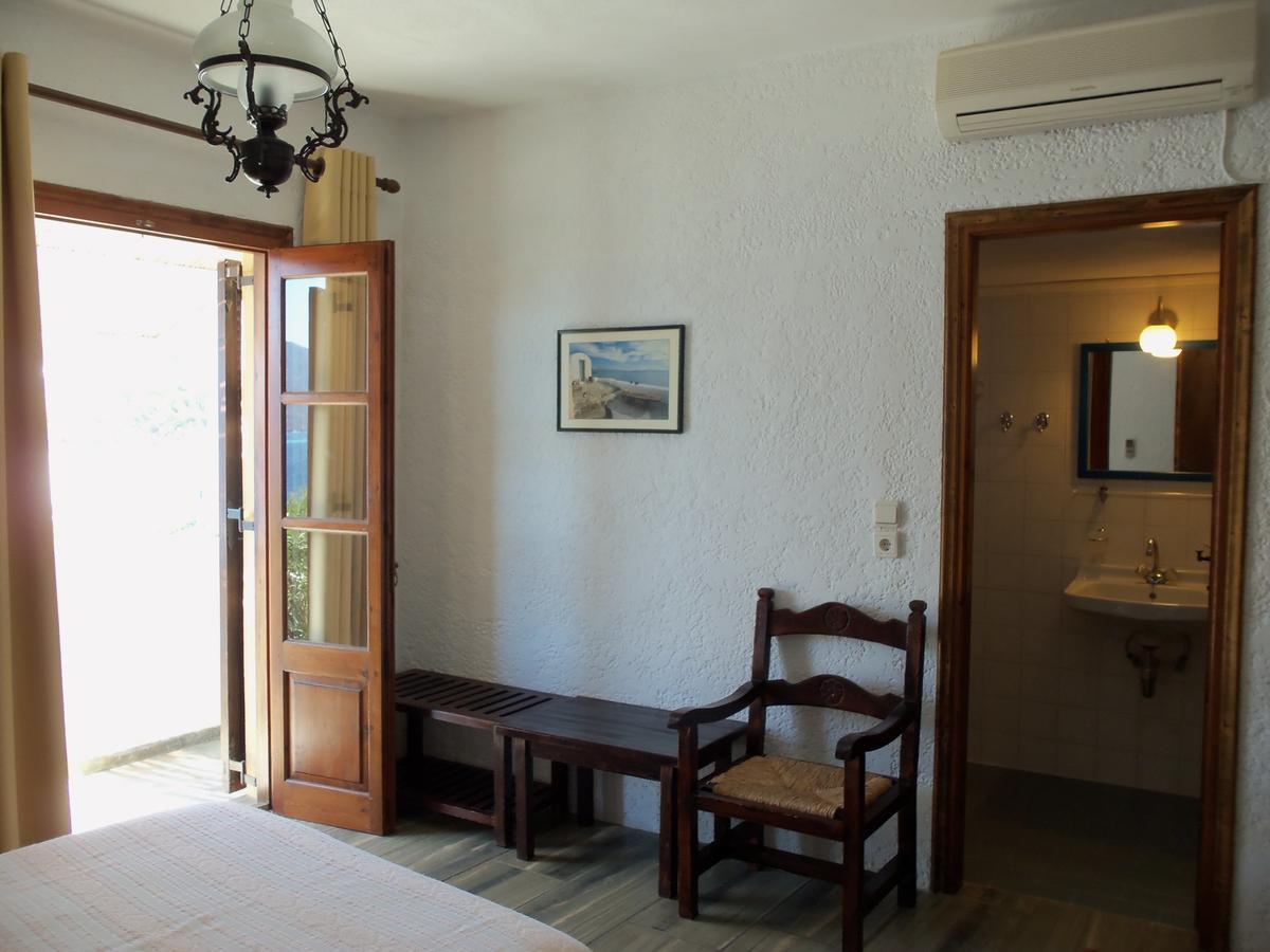 Alexandros Hotel Grikos Bay  Bagian luar foto